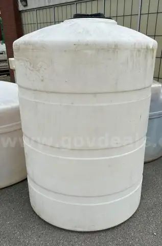 ONE USED 500 GALLON TANK 48" DIAMETER X 72" HEIGHT