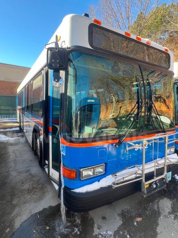 2009 Gillig Low Floor 94 | AllSurplus