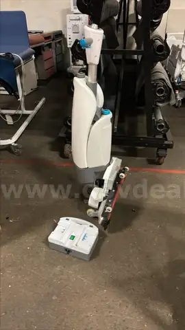 iMop Floor Scrubber