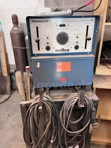 Miller DialArc HF Welder