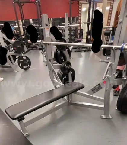 Flat Weight Bench - Hammer Strength