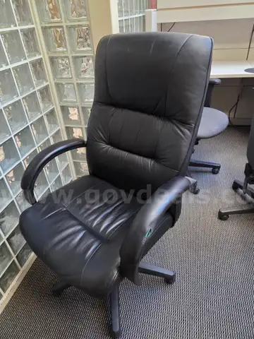 Black Leather Office Chair