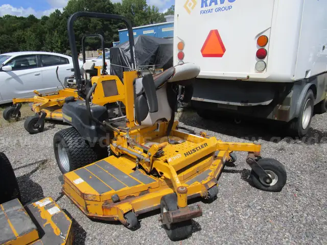 2016 HUSTLER 935064