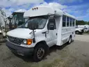 2004 FORD E350