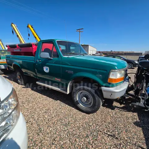 1997 Ford F-250 XL HD Reg. Cab 4WD