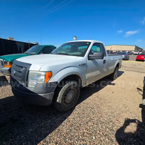 2011 Ford F-150, 2WD