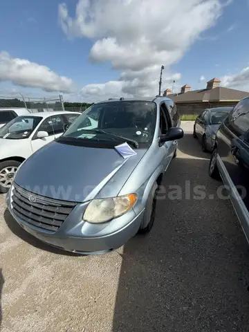 2005 Chrysler Town &#x26; Country