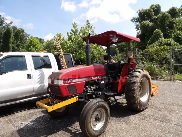2000 Case Tractor with side mower attachment