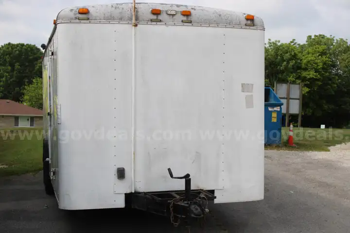 20&#x27; Enclosed Trailer