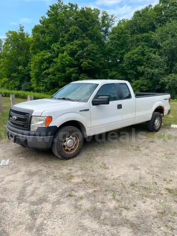 2014 Ford F-150 XL SuperCab 8-ft. Bed 4WD