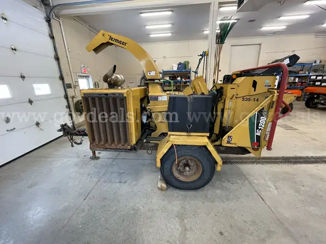 Vermeer BC1200XL Brush Chipper