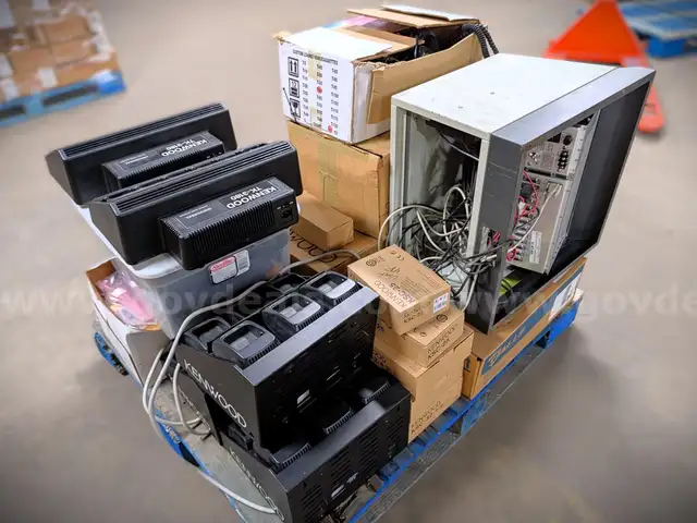 Lot of CB Radio Equipment