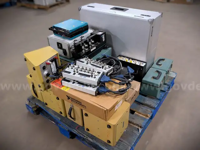 Lot of Electronic Lab Equipment