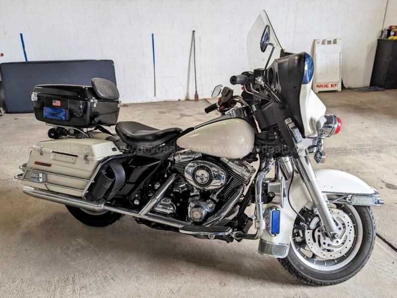 自動車 Harley-Davidson Police 1200 1970 Harley-Davidson 1,200cc FLH Electra Glide Police Motorcycle