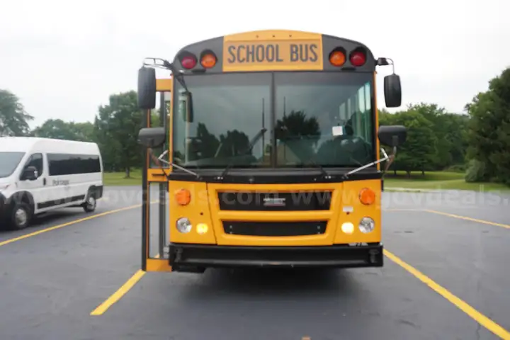 2019 Thomas Transit 19-Passenger Bus