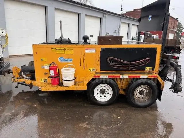 2009 Scwarze Spray Patcher