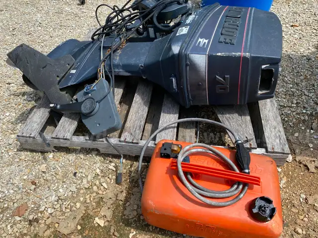 Evinrude Boat Motor