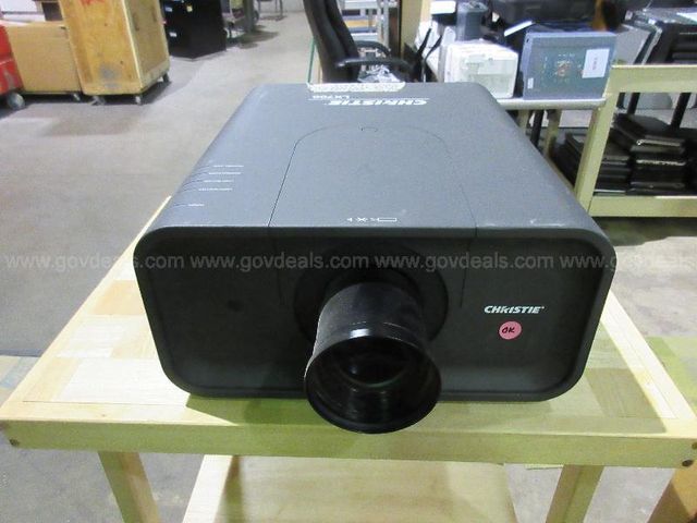 christie lx700 projector