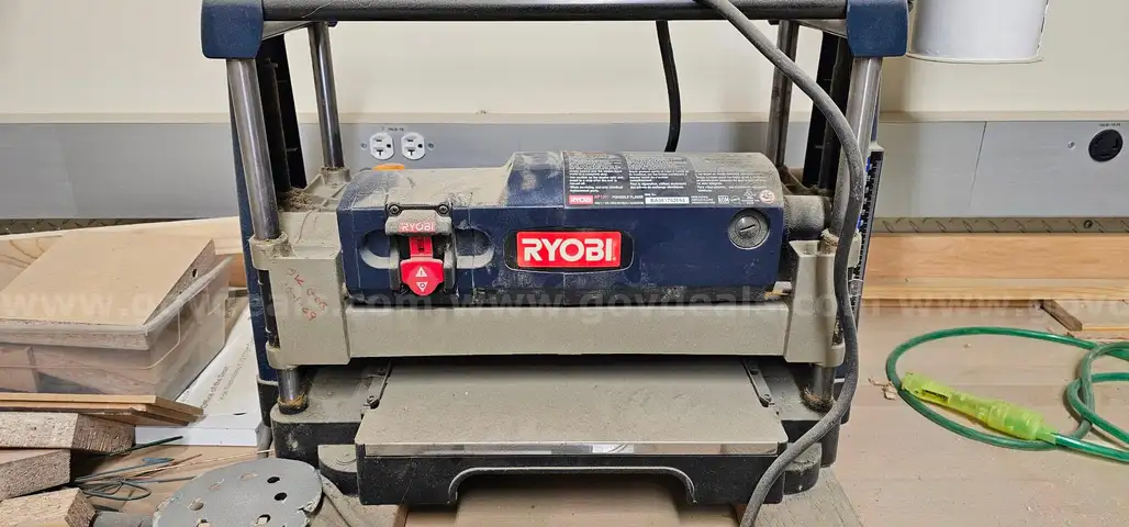 Ryobi  13&#x22; Surface Planer
