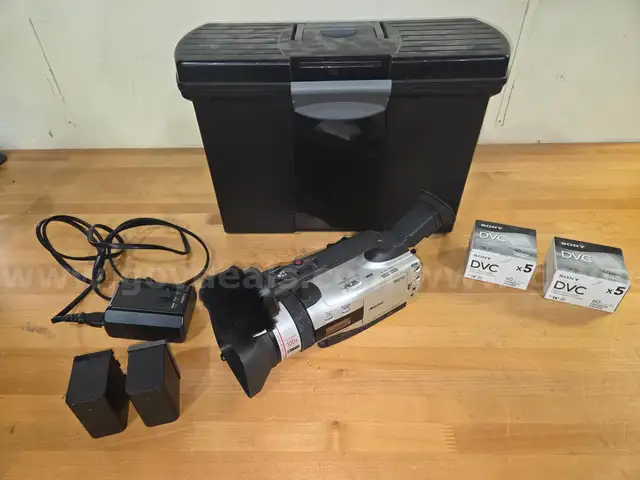 Canon GL2 Mini DV Camcorder