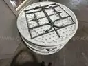 1 Lot of 11 Tables - 5 foot diameter - Round - Plastic composite