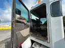 2016 Kenworth T370 with Pac Mac Knucke Boom