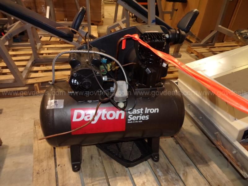 Dayton store air compressor