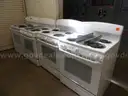 4 Electric Stoves