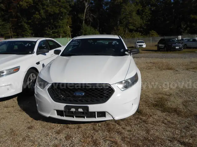 2015 Ford Taurus