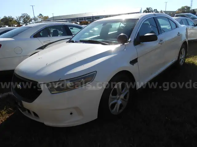 2015 Ford Taurus