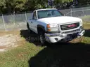 2007 GMC Sierra Classic 2500HD SL 4WD