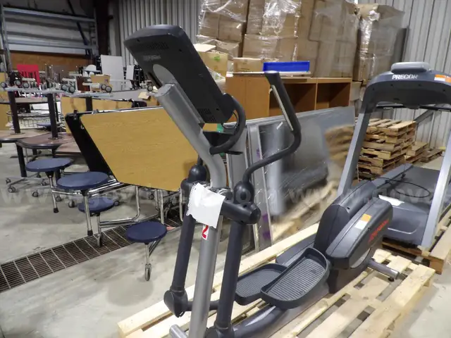 Life Fitness Elliptical