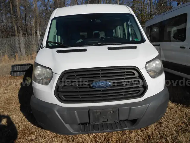 2017 Ford Transit 350 Wagon Med. Roof XL w/Sliding Pass. 148-in. WB
