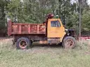 1985 S1900 International dump truck