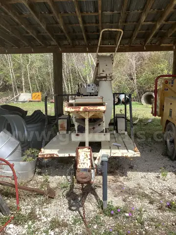 Finn Hay Blower