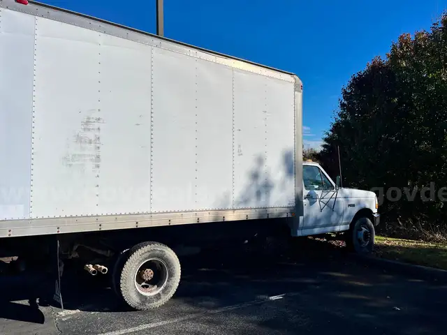 1997 Ford F-450 SD