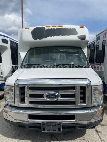 2014 Ford Econoline ADA Van