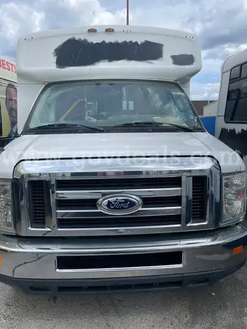 2014 Ford Econoline ADA Bus