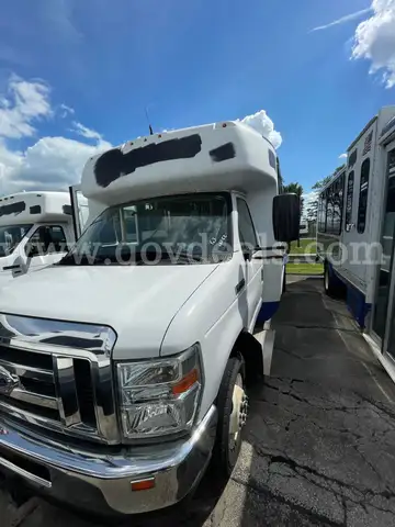 2016 Ford Econoline ADA Van