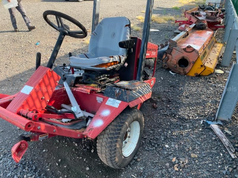 Toro groundsmaster online 325d