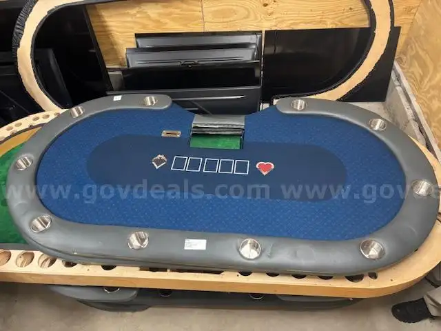 USED CASINO BILLIARDS POKER TABLE