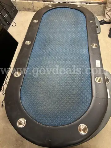 USED CASINO BILLIARDS POKER TABLE