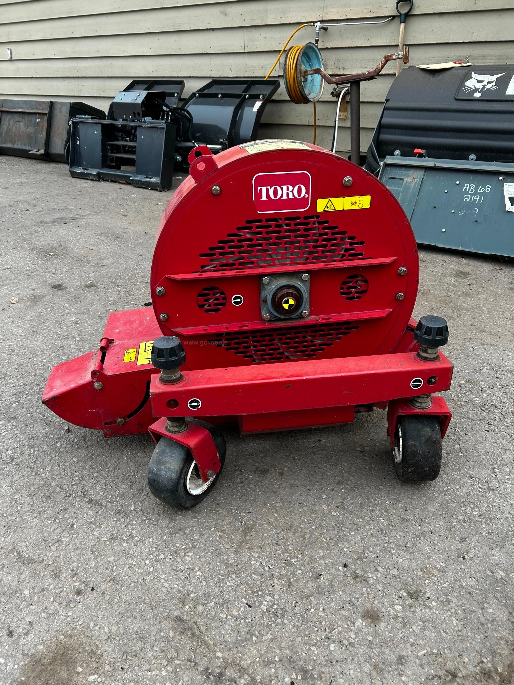 Toro groundsmaster leaf online blower