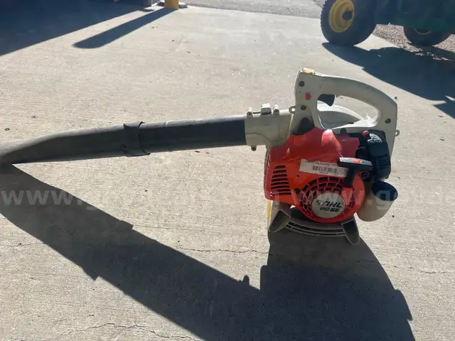 2005 Stihl BG 55 Handheld Blower  * Running Poorly *