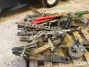 Lot of Miscellaneous Hitches, Pintel, Top Link for tractors