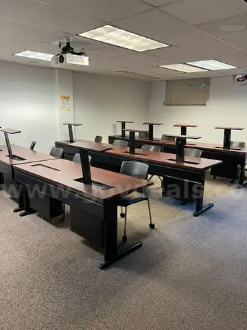 LOT of 6 Computer Mountable Desks