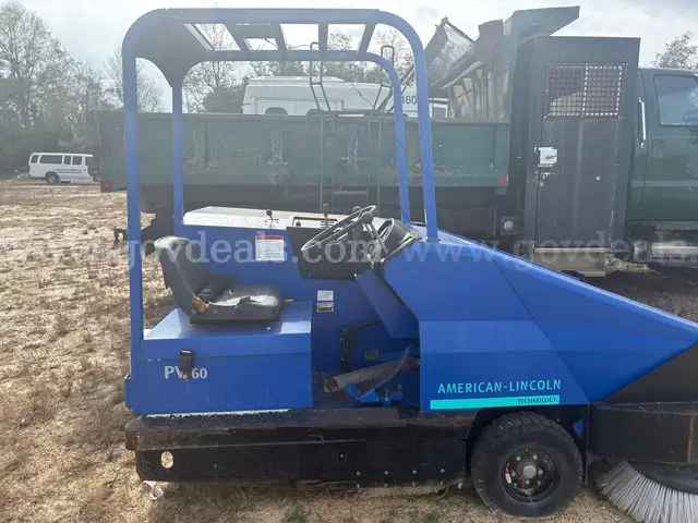 American Lincoln MPV 60 Rider Sweeper