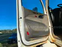 2015 Peterbilt 567 Roll Off
