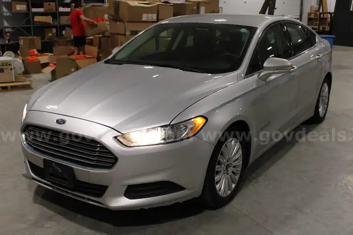 2016 Ford Fusion Hybrid