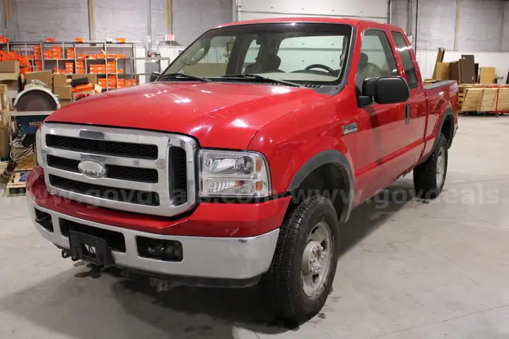 2005 Ford F-250 XLT SuperCab 4x4